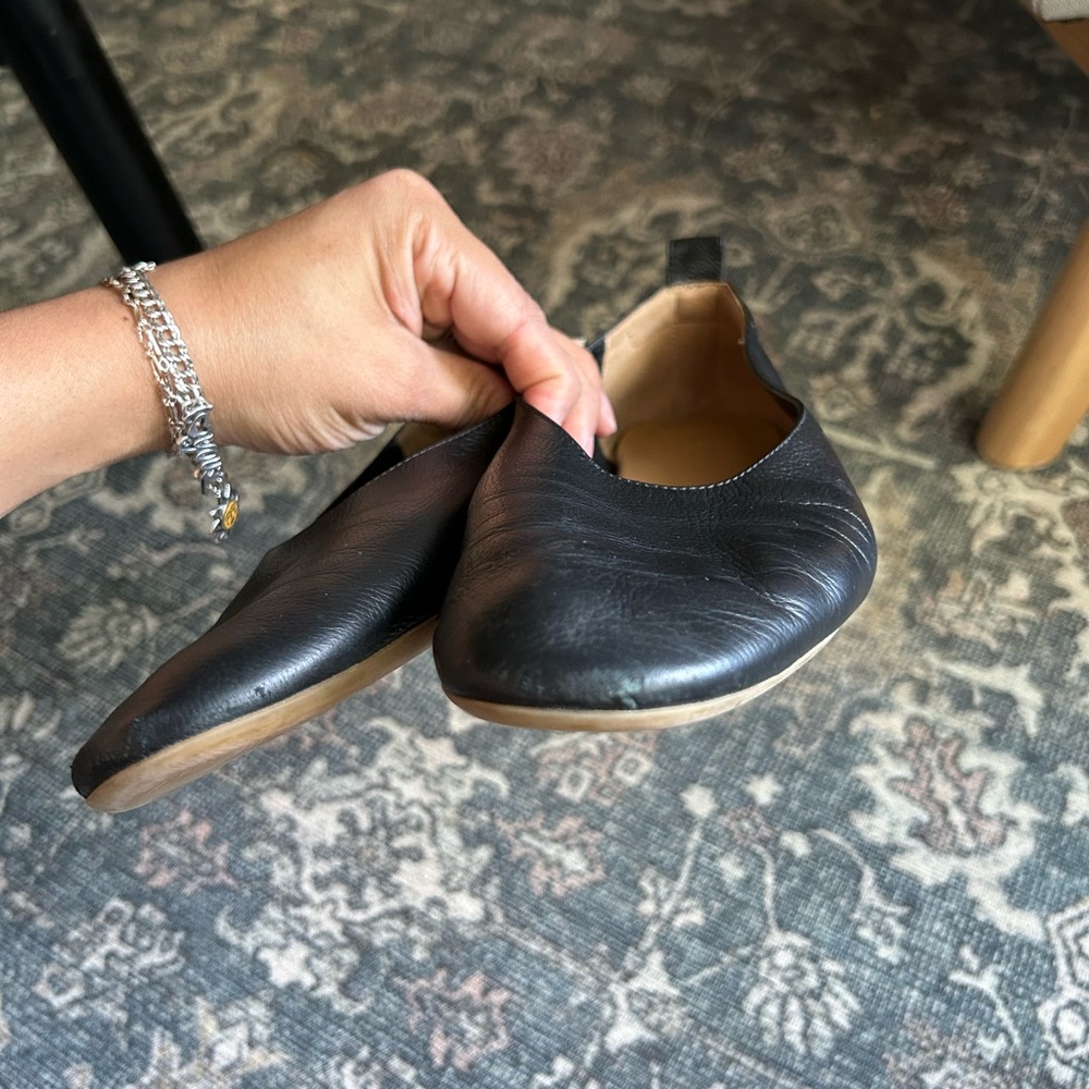 Everlane Black Day Glove Flats 7.5 - Picture 5 of 8
